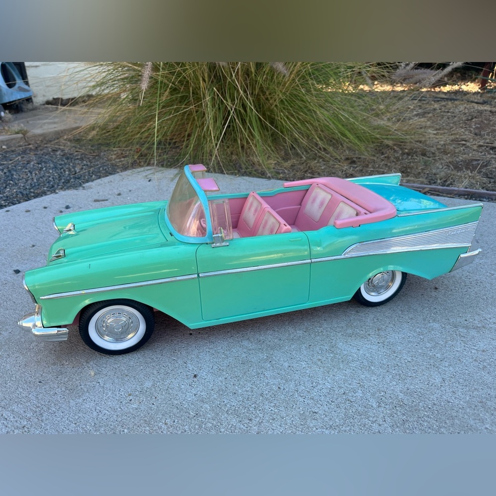 Barbie 57 Chevy Bel Air Convertible Toy Car from 1989 Mattel 3561